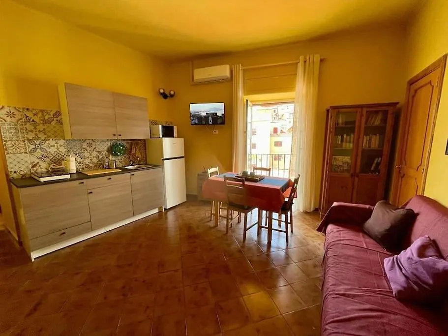 Spaccanapoli Top, Your House In The Old Town Apartment